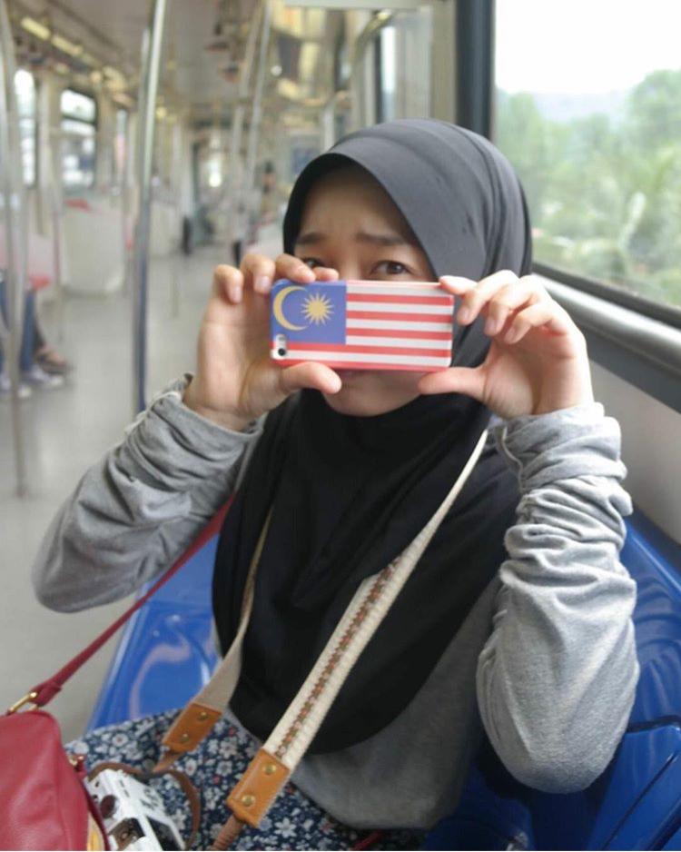 “Senang Solat On Time..” – Gadis Jepun Ini Pilih Menetap Di Malaysia Demi IsIam