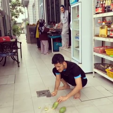 “Siang Mangga Macam Siang Ayam” – Dato’ Aliff Kongsi Resepi Thai, Miang Kham!