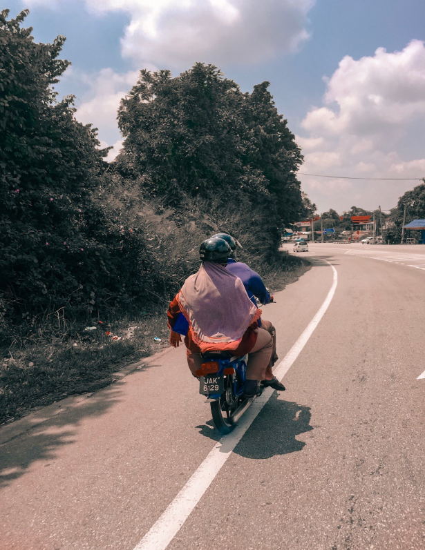 Belikan Ayah Motosikal Walaupun Masih Study, Pemuda Ini Buat Ramai Terinspirasi