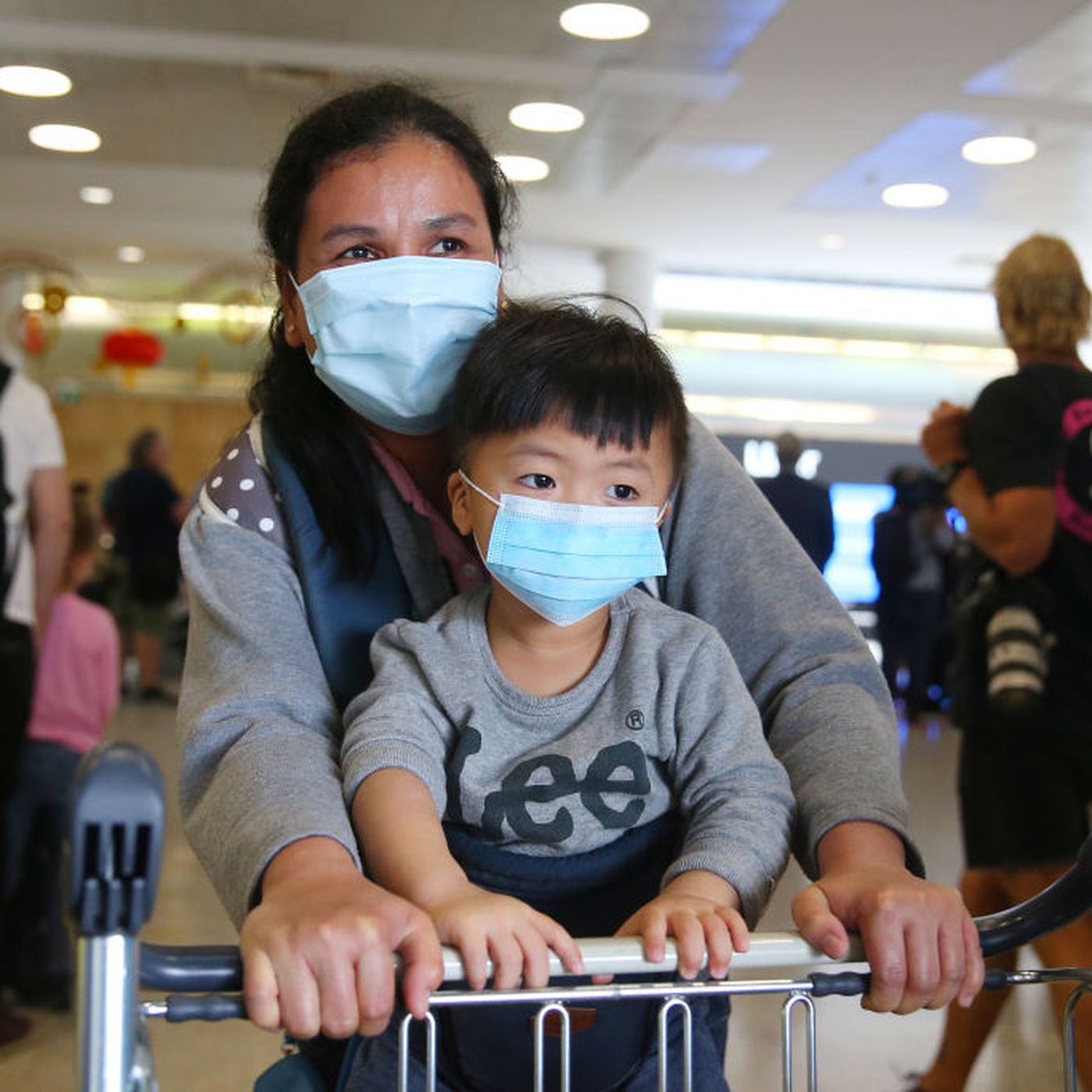 Koronavirus Dah Singgah Singapura, Ikut 5 Tips Elak Berjangkit Ketika Bercuti