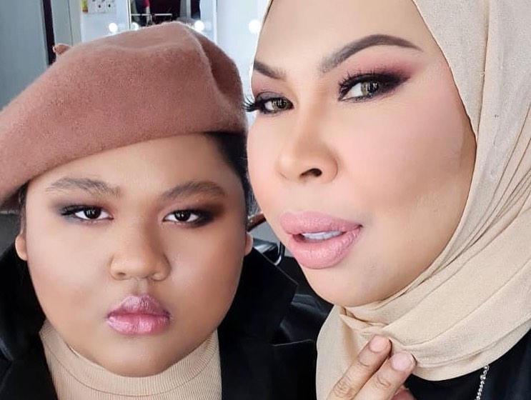 [FOTO] Lepas Muncul Di Majalah Popular, Gambar Terbaru Cik B Sekali Lagi Dipuji