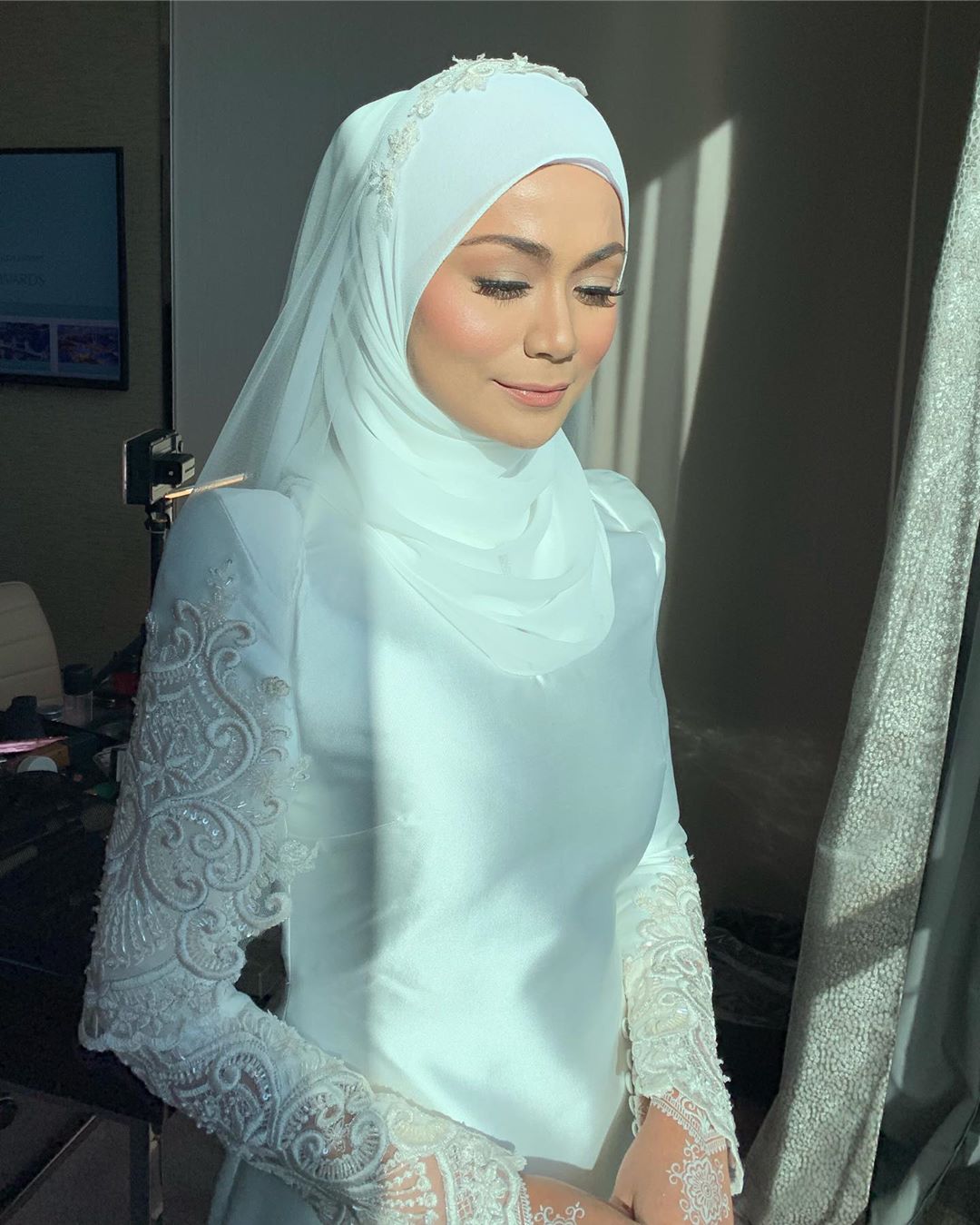 [VIDEO] Hanya Tunang Seminggu, Tasha Shila Kini Sah Jadi Milik Jejaka Singapura