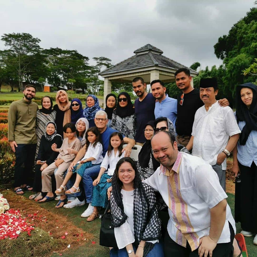 “Senyum Pun Terpaksa” – 2 Minggu Ashraf Sinclair Tiada, Bapa Titip Ucapan Sebak