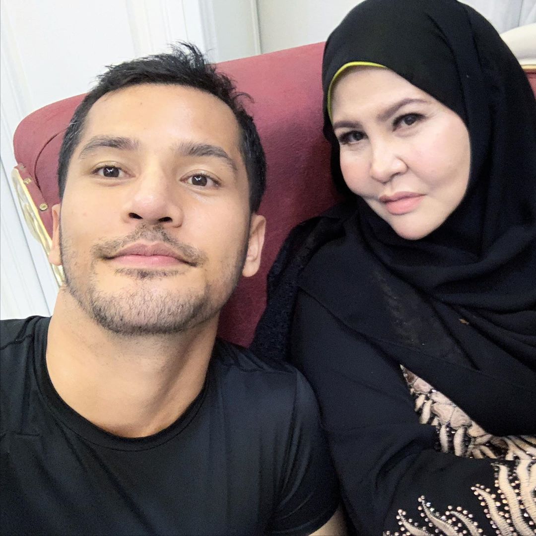 “Kalau Nak Mak Hidup Aman Berubahlah”- Rozita Penat Dikritik Tak Reti Ajar Anak