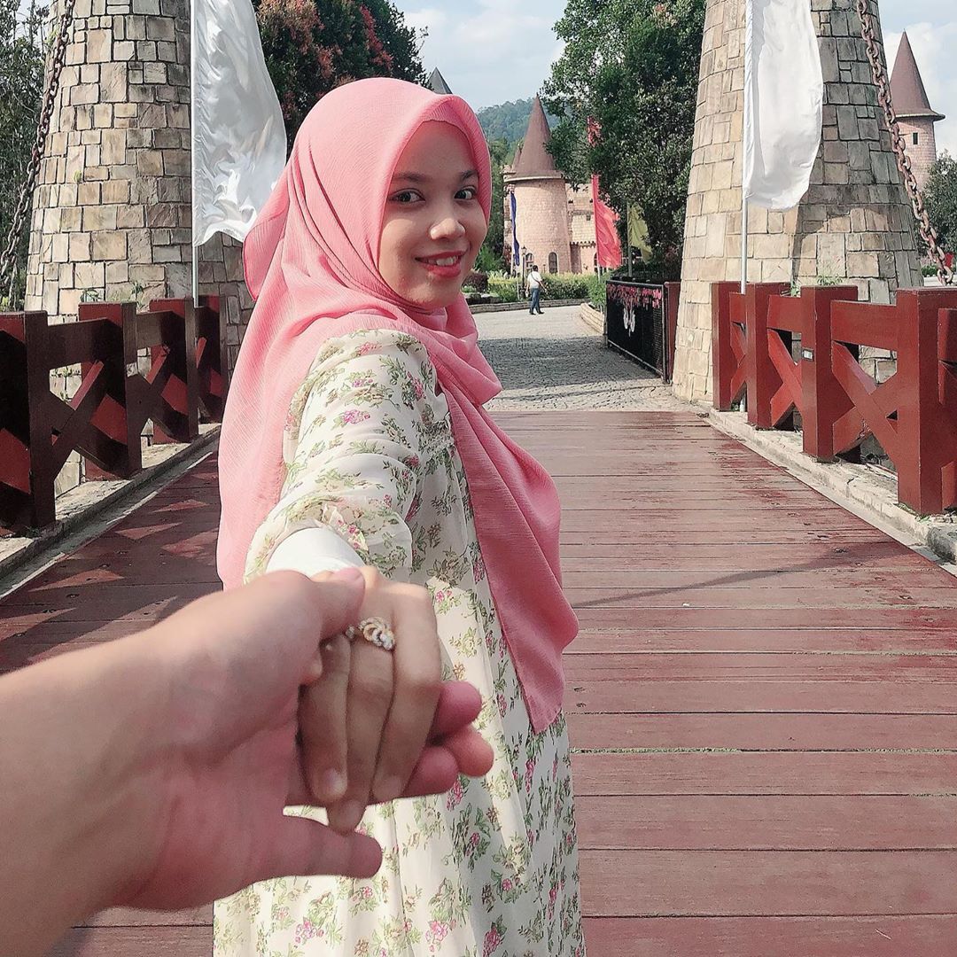Lihat Isteri Beranak Bagai Nak Terputus Nyawa, Patutlah Wanita Wajib Dihargai