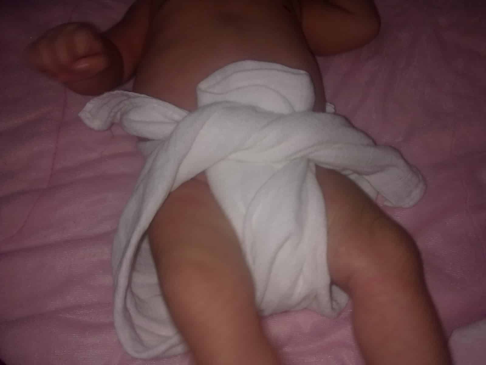 Korek Duit Beli Susu & Terpaksa Cuci Lampin Anak, Realiti Family Daif Musim PKP