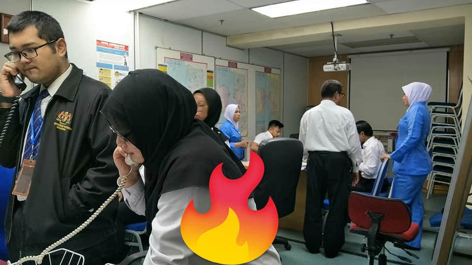 Petugas Dimaki Oleh Orang Awam, Tapi Bila Tanya Travel Mana Semua Tak Mengaku