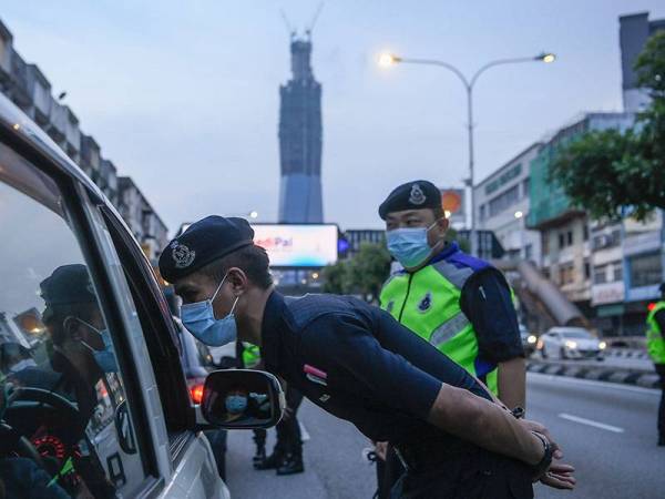Selepas Black, Tomok Pula Bersuara Tentang Bantuan Untuk Artis Pada Musim PKP