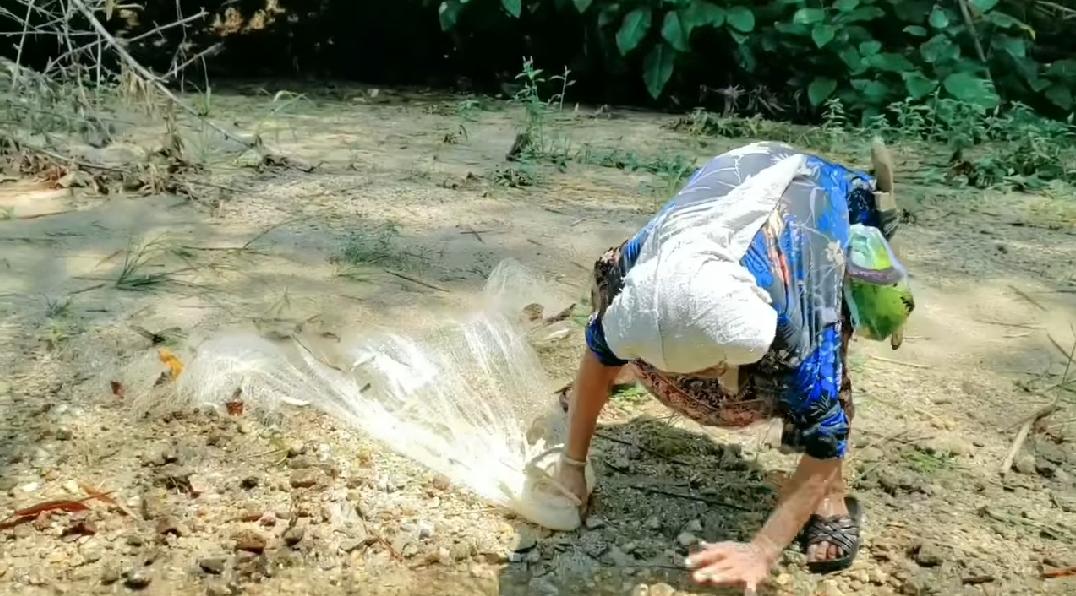 Tak Harapkan Ihsan Ramai, Tok Melah Kerah Kudrat 80 Tahun Menjala Ikan Demi..