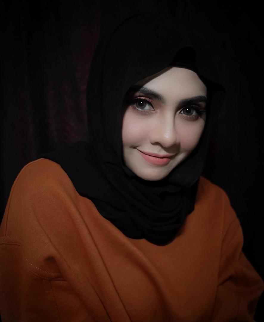 Terdetik Pakai Tudung Di Bulan Ramadan, Zizi Kirana Sedih Ada Netizen Kecam..