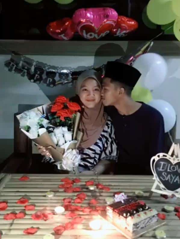 “Bangunlah Sayang Anak Kita Tunggu” -Ibu Bayi Kembar ‘Pergi’ Lepas 14 Hari Koma
