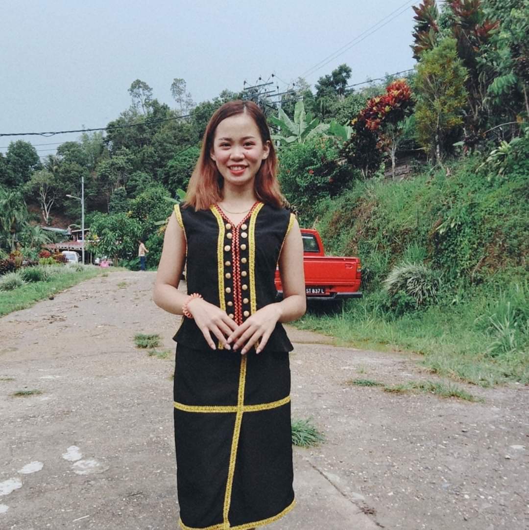 Dulu Pandai Sampai Jadi Student Popular, Kini Tergamam Kenangkan Masa Depan..