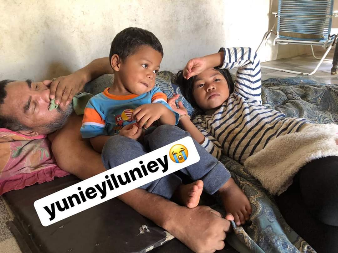 Ibu Larikan Diri, 5 Beradik Terpaksa Jadi Ketua Keluarga Tanggung Bapa Lumpuh