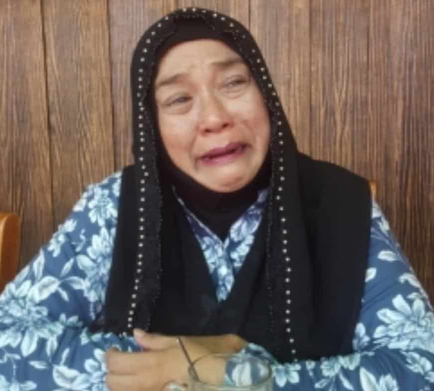 [VIDEO] Bukan Berdrama, Wan Maimunah Gugur Air Mata Saat Terima Sumbangan