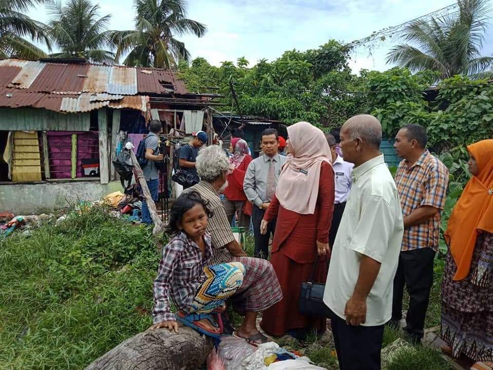 “Perabot Habis Dijual, Bantuan Rumah Pun Ditolak..” – Penduduk Kesal Difitnah