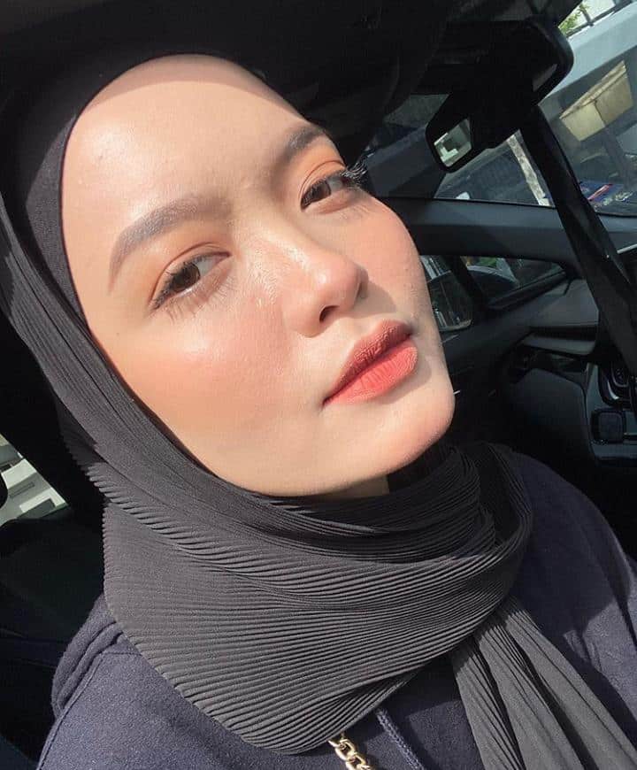 [FOTO] Solekan Dikatakan Tebal Macam ‘Bumi Jerebu’, Peminat Backup Syifa Melvin