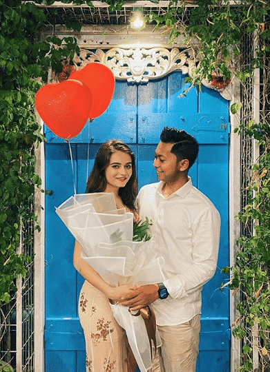 Bahagia Couple Dengan Lelaki Melayu, Gadis ‘Omputih’ Dedah Sebab Suka Malaysia