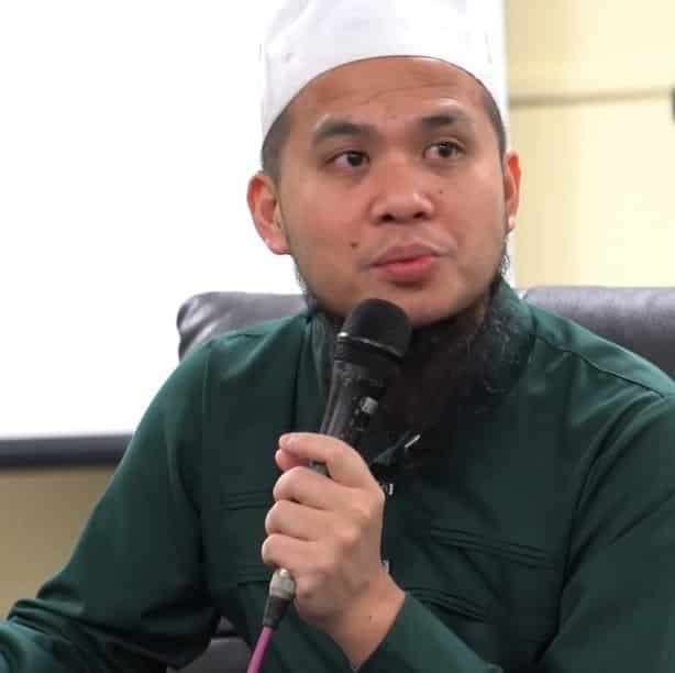 Bantu Pelajar Balik Naik Bas, Ebit Lew Minta Maaf Lepas Ditegur Pihak IPT