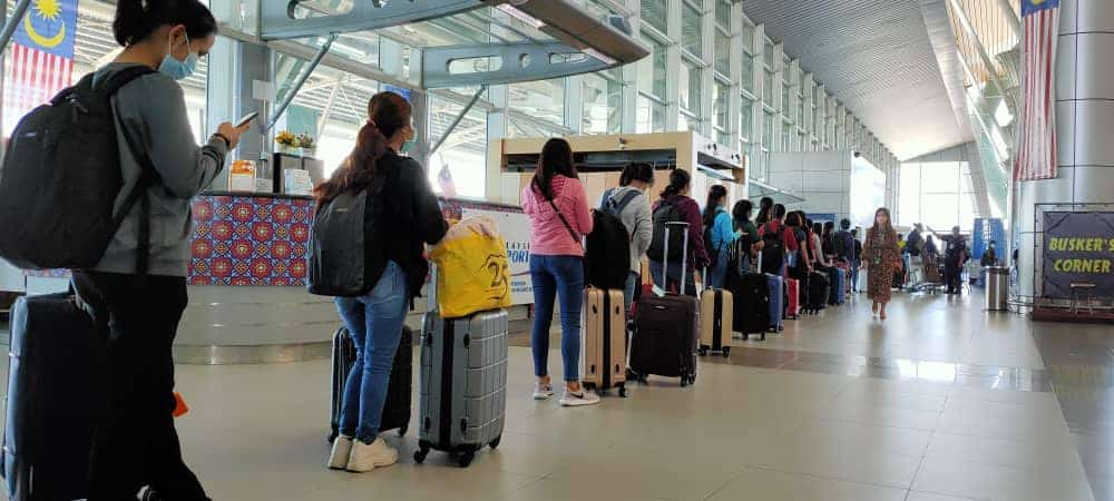 Ibu Bapa & Pelajar Terkejut, Pendaftaran Masuk IPT Bulan Ini Disarankan Tangguh