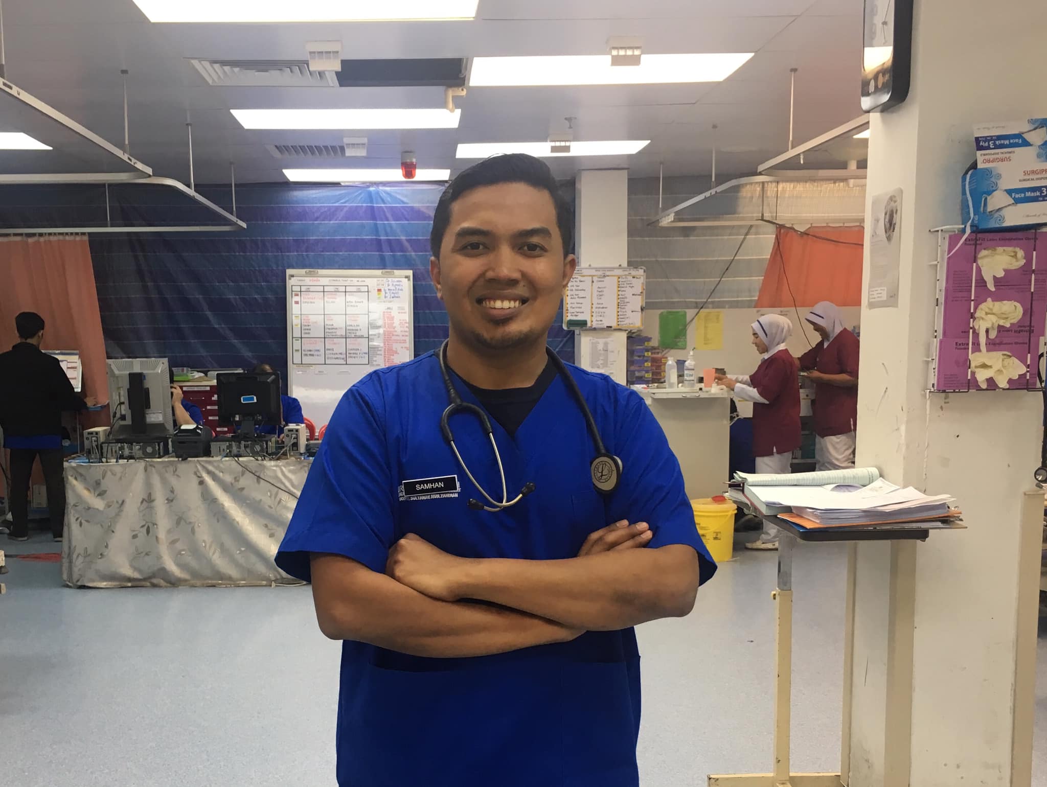 Sebak Lihat Suami Strok Lapar, Isteri Merayu Doktor Betulkan Tiub Di Rumah