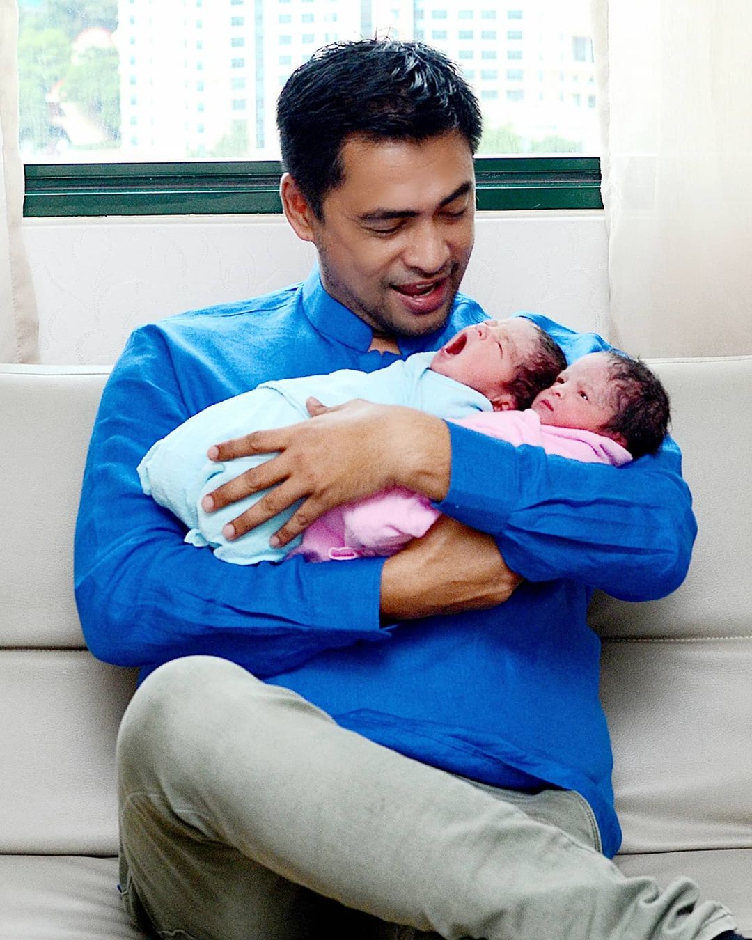 Siap Tunggu Depan Pintu, Ini Reaksi Anak Dr. Sheikh Muszaphar Sambut Baby Twin
