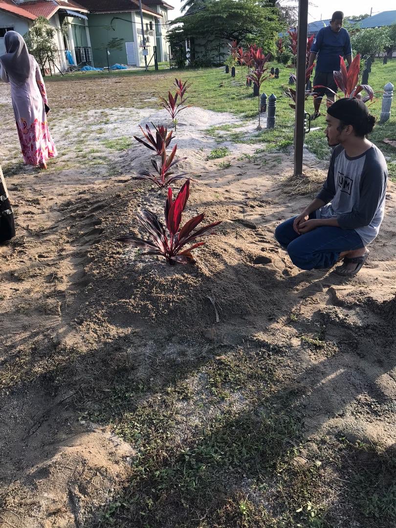 “Bolehlah Ganti Papa”- Pemuda Sayu Ayah Bagi Hint Seminggu Awal Sebelum ‘Pergi’