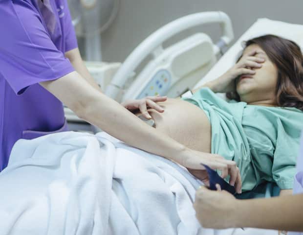 Risau Perit Contraction? Wanita Dedah Teknik ‘Gentle Birth’ Yang Dijamin Tenang