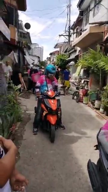 Akibat Internet Buat Hal, Budak 7 Tahun Panik 42 Rider Hantar Makanan Serentak