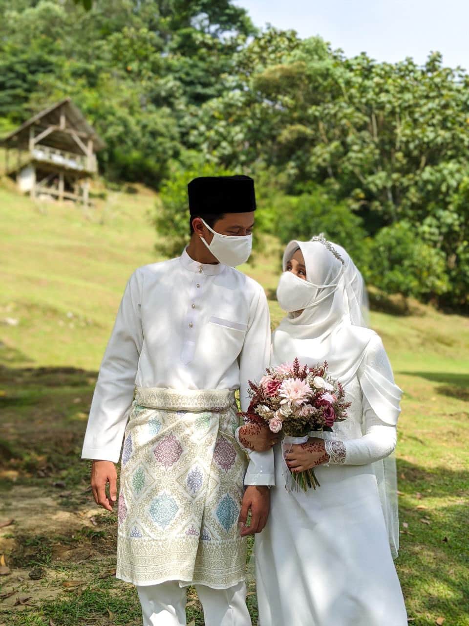 Disangka Pelanggan Mahu Tempah Kek, Tak Sangka Rupanya Jodoh Ajak Berkenalan