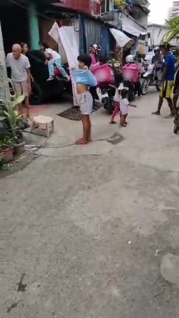 Akibat Internet Buat Hal, Budak 7 Tahun Panik 42 Rider Hantar Makanan Serentak