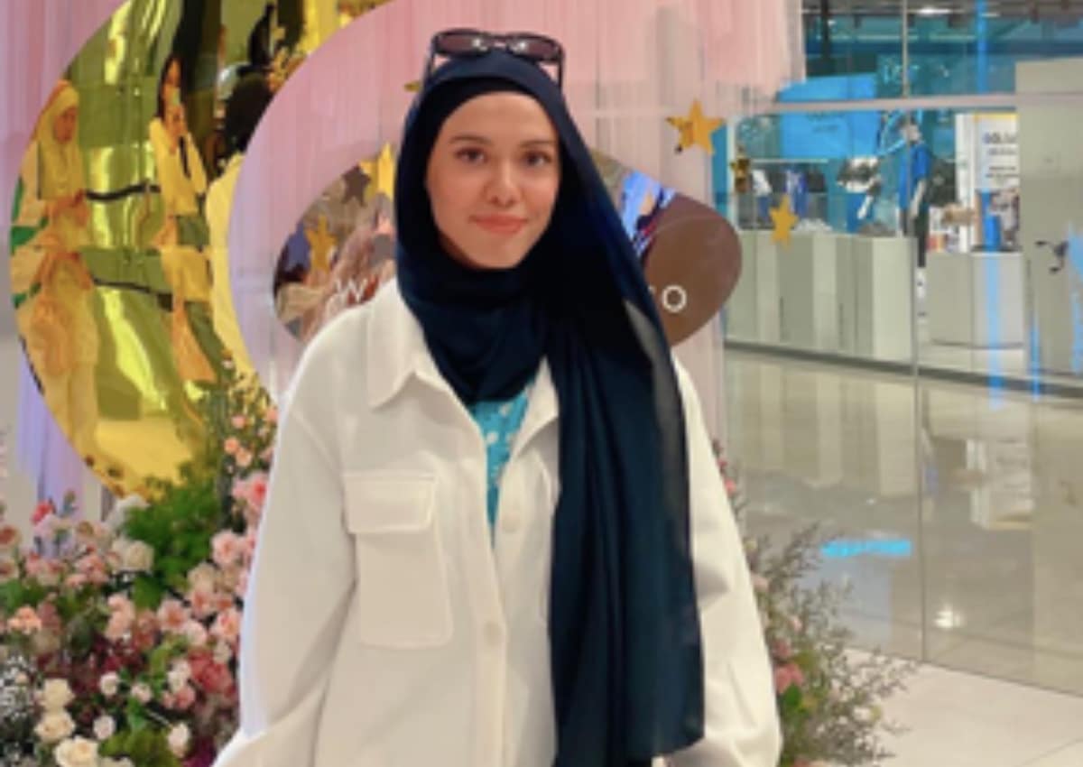 Padam Foto & Video Di IG, Julia Farhana Sudah Berhijab